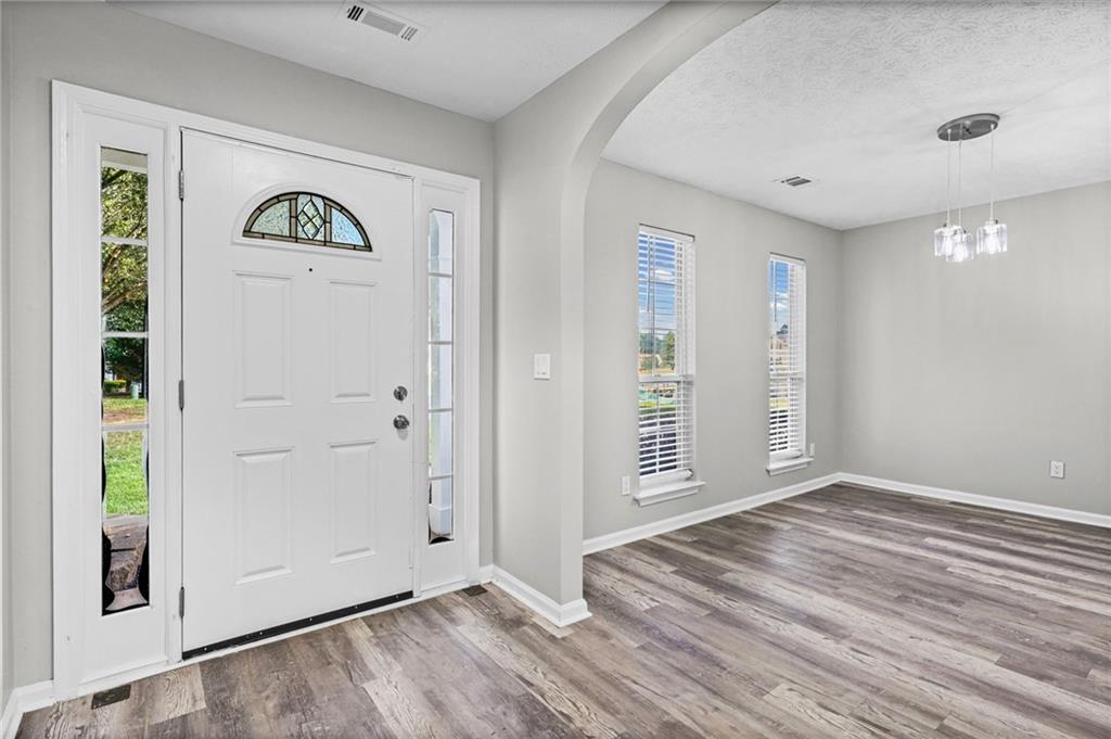 1484 Leicster Court