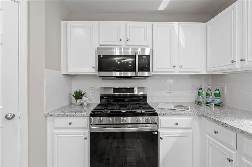 4087 Rosebud Park Drive, Snellville, Georgia image 16
