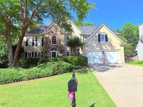 Homes For Rent - 5480 Ashewoode Downs Drive<br/> Johns Creek, GA 30005