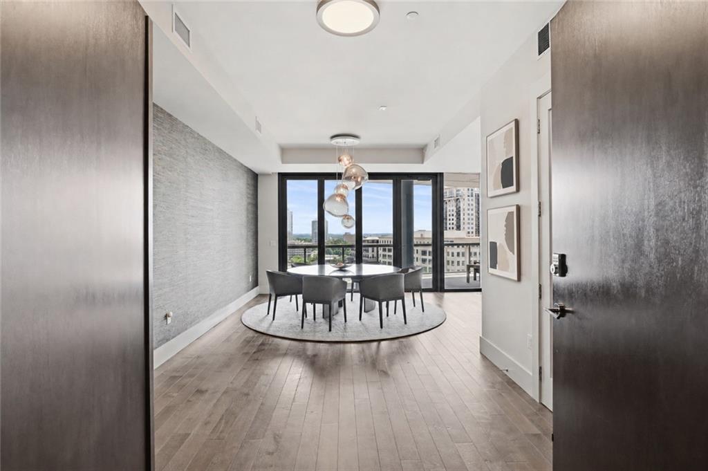 3107 Peachtree Road NE 1001