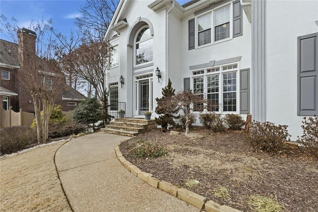 3331 Aylesbury Court