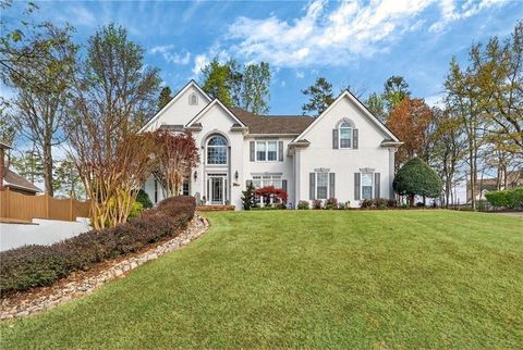 3331 Aylesbury Court Roswell GA 30075