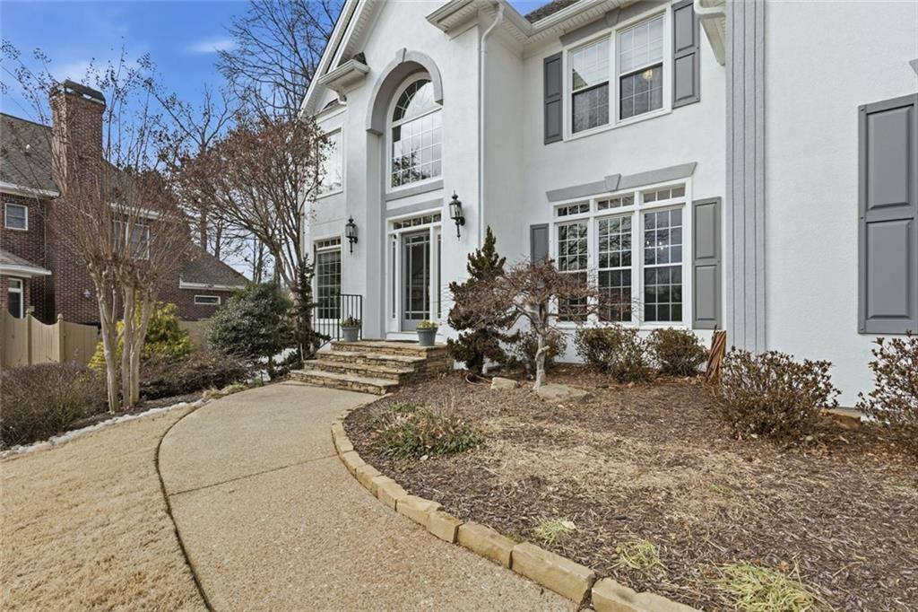 3331 Alyesbury Court