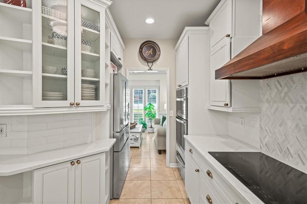 230 Bristol Stone Court, Johns Creek, Georgia image 8