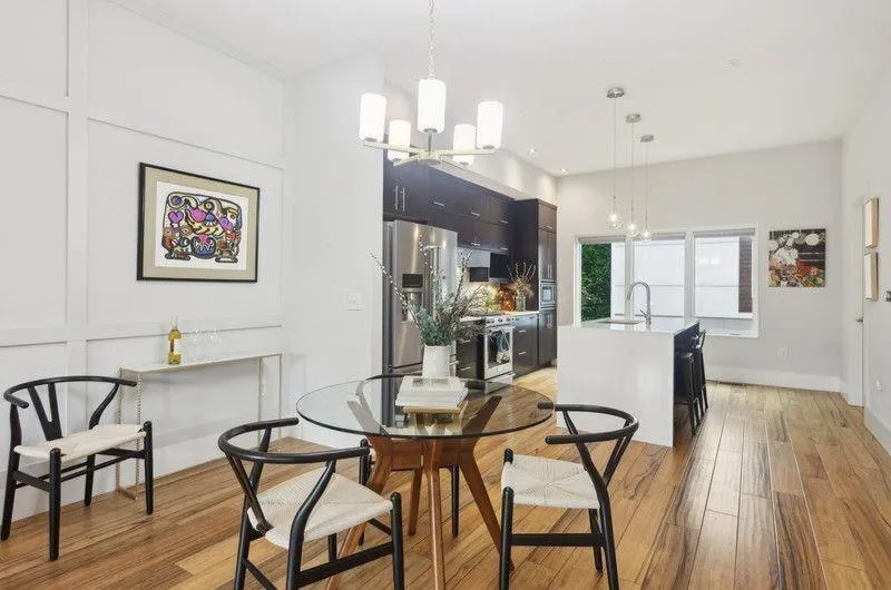 Atlanta, Georgia 30307, United States, 3 Bedrooms Bedrooms, ,4 BathroomsBathrooms,Residential,Active,158760