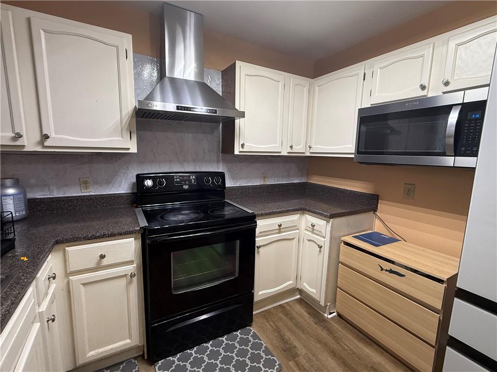 Value-add opportunity for buyers or investors seeking space, location, and upside potential. This spacious 3-bedroom, 2.5 bath condo has a layout both functional and full of character, featuring a sunken great room with a cozy fireplace, a separate formal dining room, and a sunroom—ideal for an office, gym, or quiet reading nook. The kitchen includes all appliances and provides ample space for future updates or reconfiguration. Each bedroom is generously sized and a nice sized master with its own private ensuite bathroom, offering privacy and flexibility.
Outside, enjoy beautifully landscaped green space, a 2-car carport, and community amenities including a swimming pool and tennis courts. While the property needs cosmetic TLC, it presents a prime opportunity to customize a large footprint in a location that’s hard to beat.
Perfect for investors, DIYers, or savvy buyers looking to build equity in a great area—don't miss your chance to unlock the potential in this unique home.