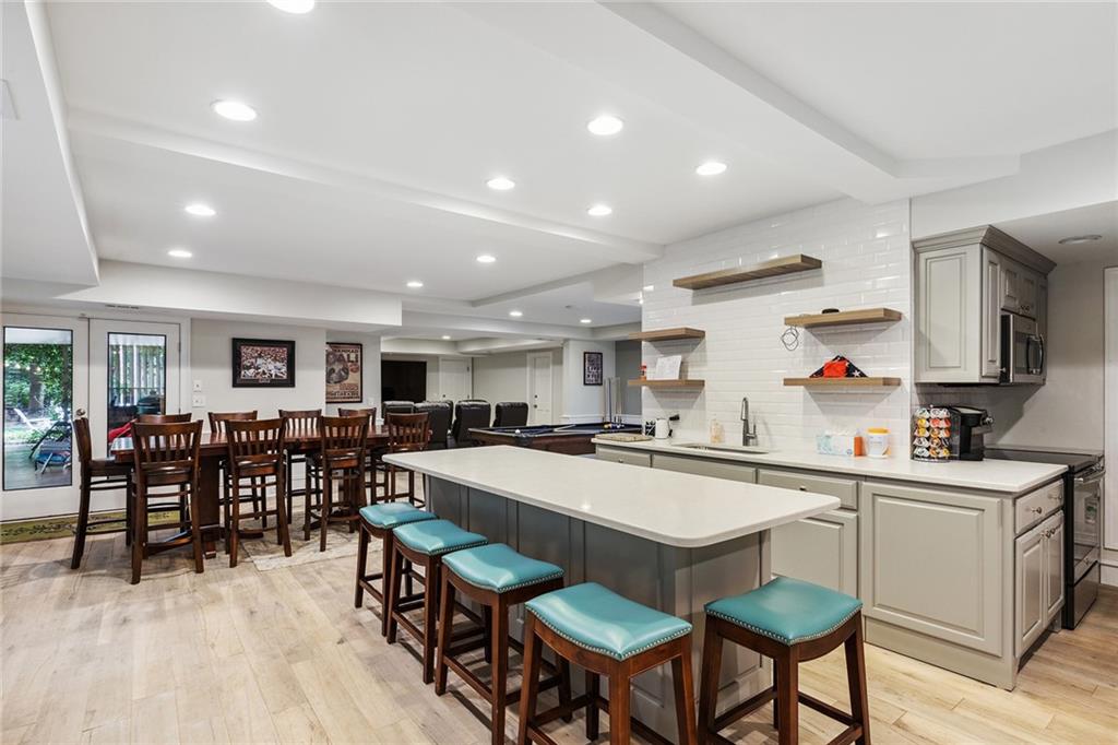 Rivergate - Residential