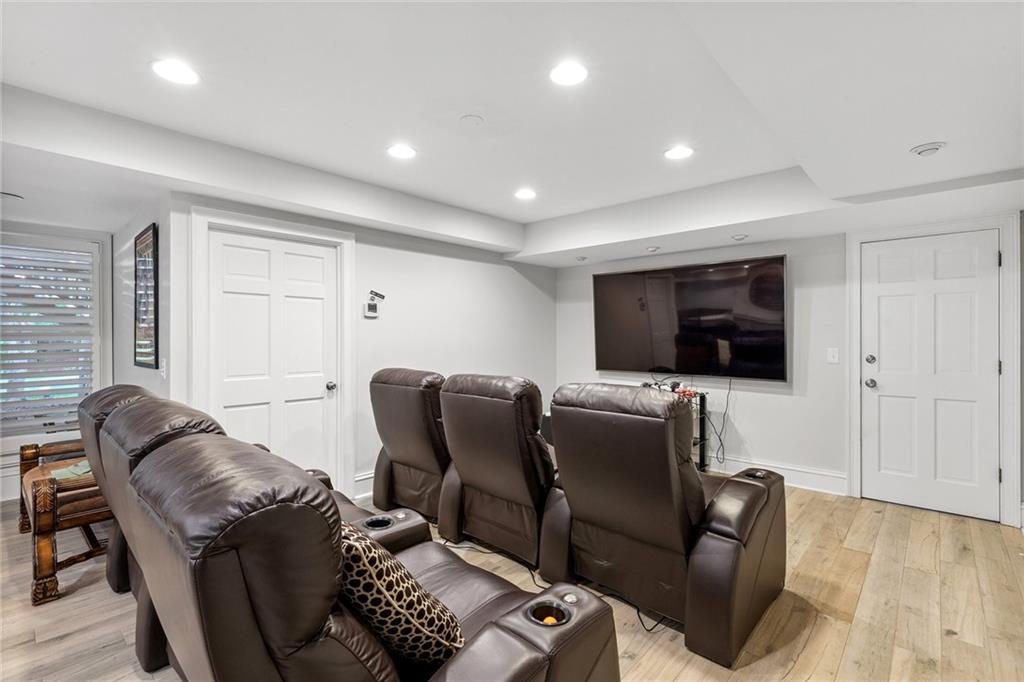 Rivergate - Residential