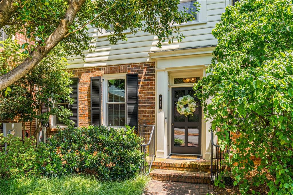 615 Pinetree Drive