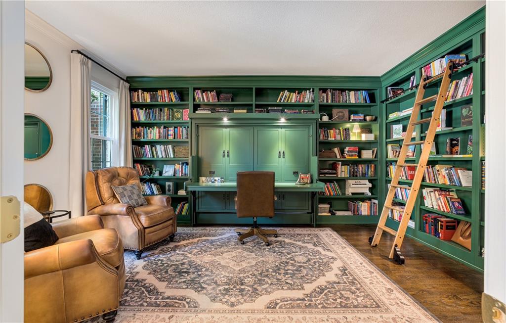 615 Pinetree Drive