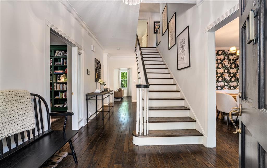 615 Pinetree Drive