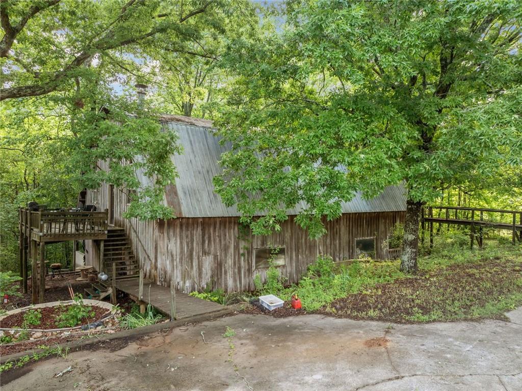 811 Ammons Drive