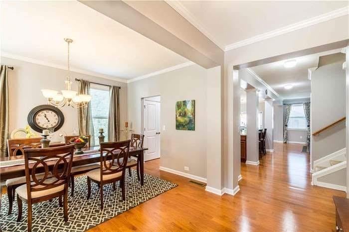 3422 Fallen Oak Drive
