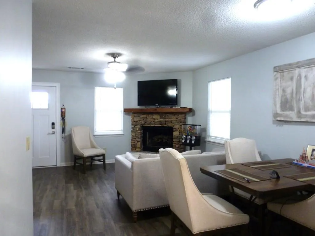 Cumming, Georgia 30040, United States, 2 Bedrooms Bedrooms, ,1 BathroomBathrooms,Residential,Active,6250