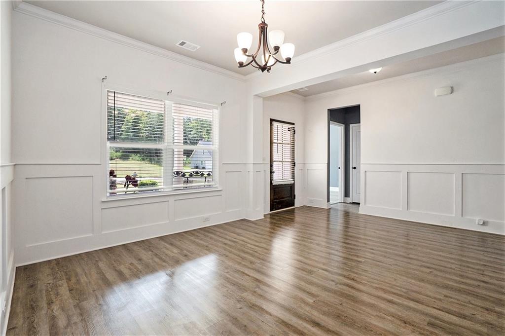 95 Hawthorn Lane