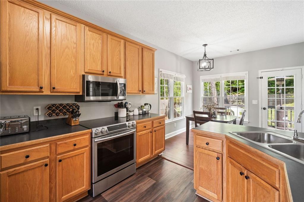47 Centerport Drive, White, Georgia image 14