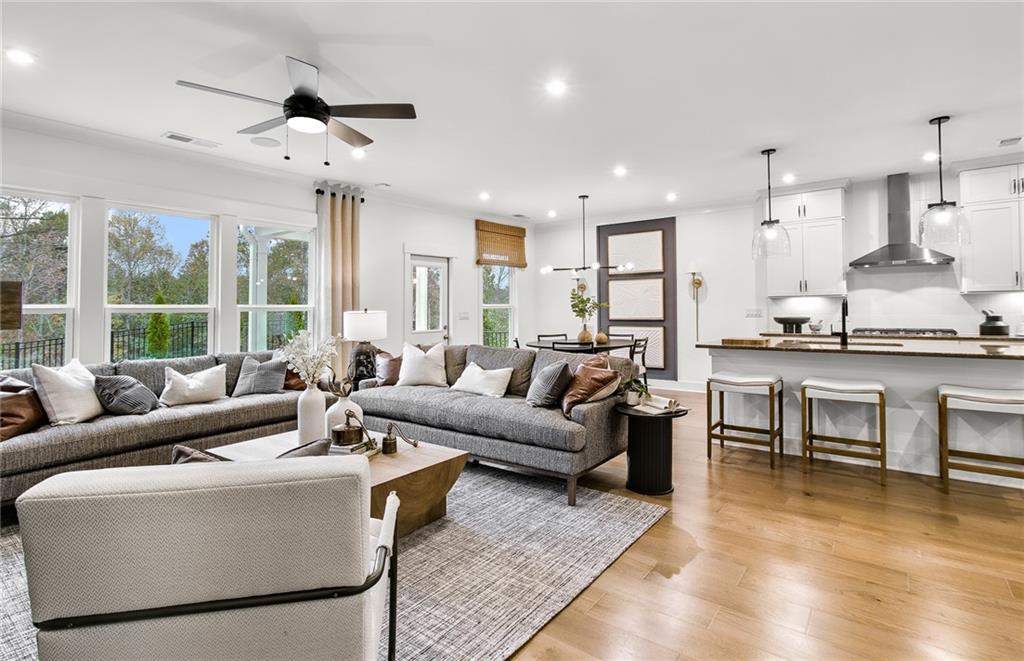 303 Rockledge Bend SW