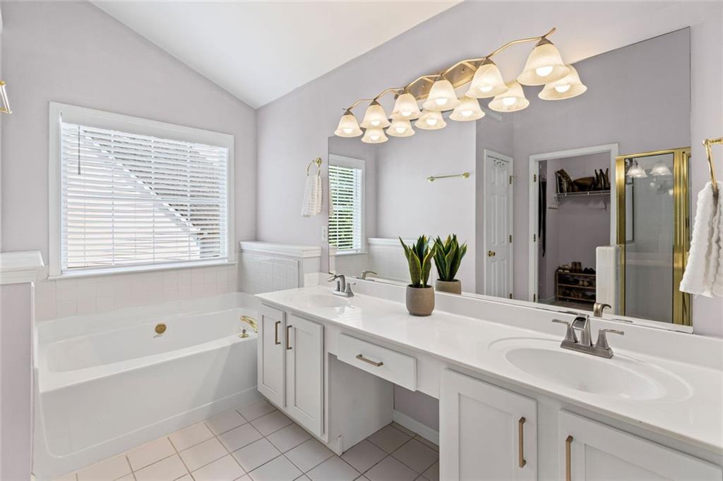 2400 Cogburn Ridge Road, Alpharetta, Georgia image 28
