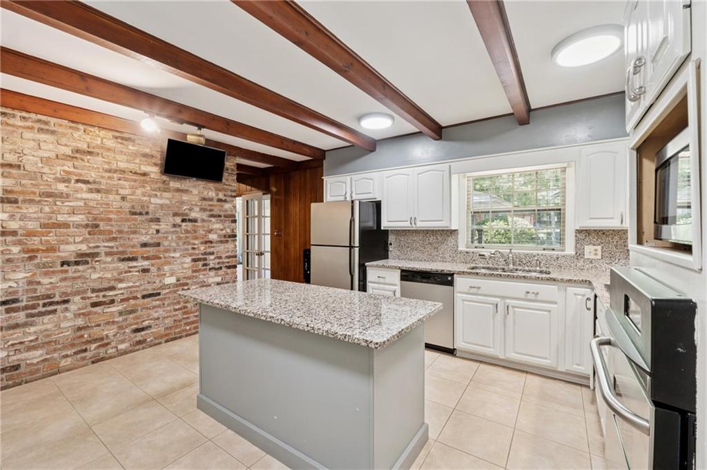 1387 Springdale Road, Gainesville, Georgia image 11