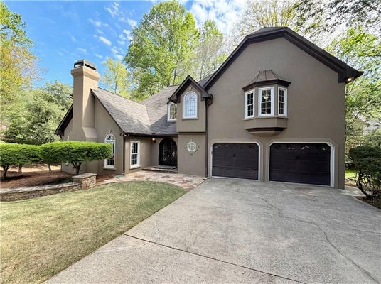 984 FOREST POND CT, MARIETTA, GA 30068 - Image b19fcc26104e211bf2b8e8a76a39b3ff/2454938254