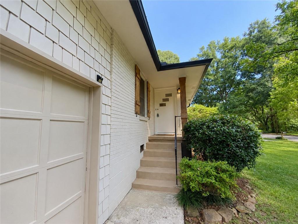 1010 Scott Circle