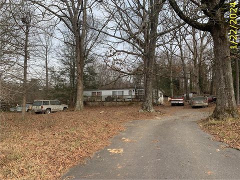 740 Helen Highway Cleveland GA 30528