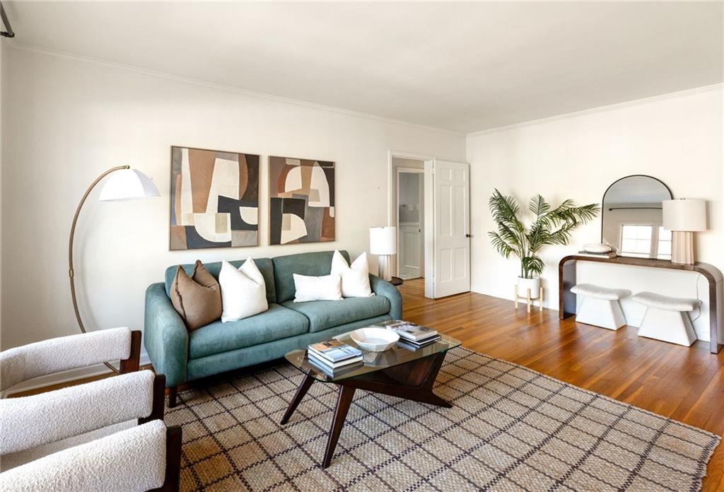 147 Mockingbird Lane