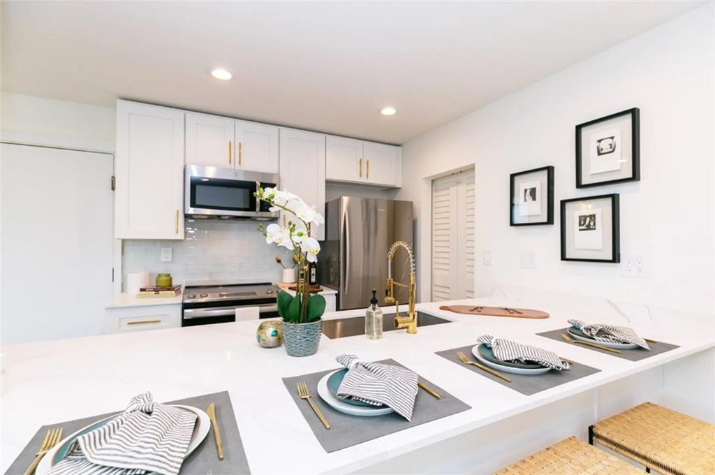 Ilion - Residential Lease