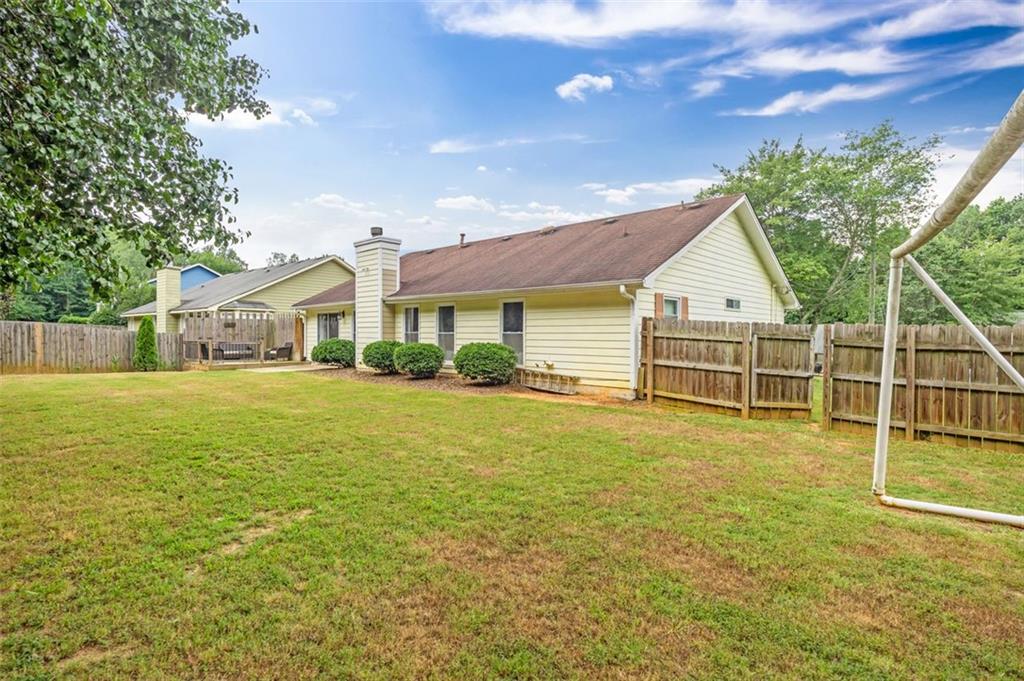 2422 Rosedale Creek Drive