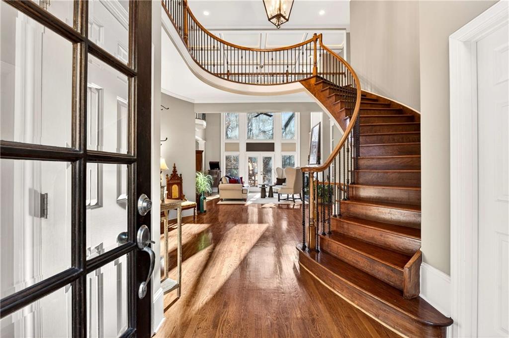 2075 River Falls Drive