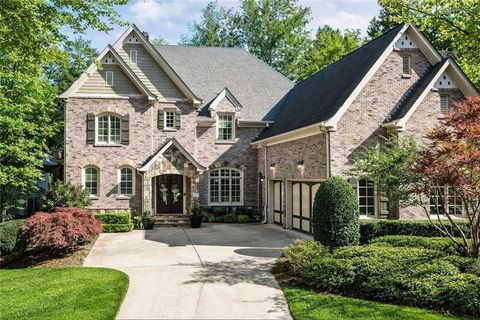 Photo of 3283 Stratfield Drive NE, Brookhaven, GA 30319 (MLS # 7713673)