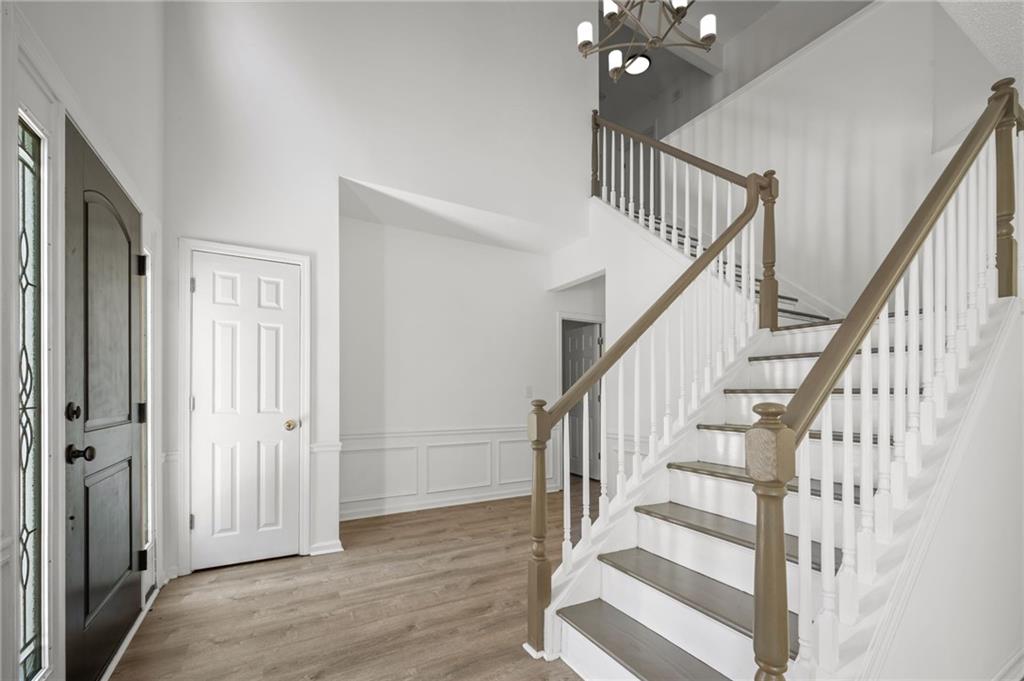 10895 Glenbarr Drive