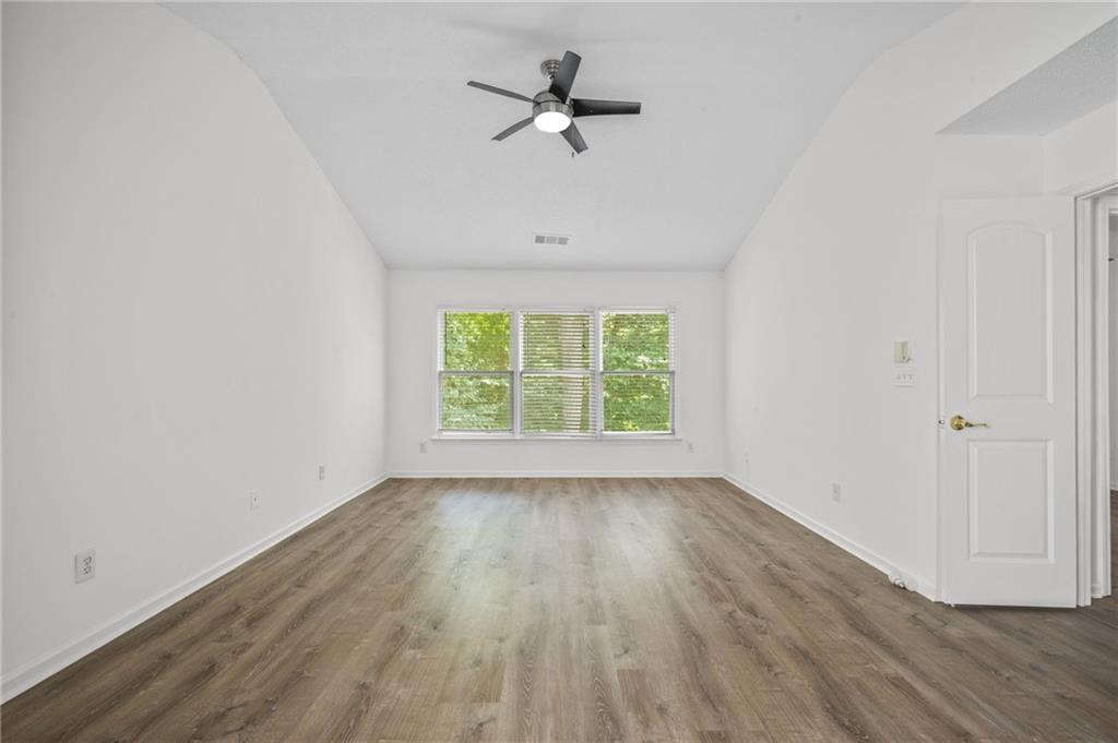 10895 Glenbarr Drive