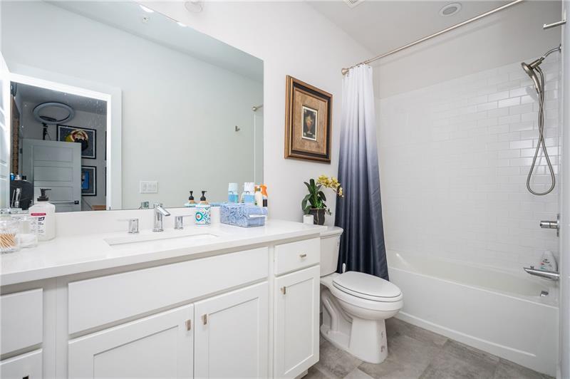 1821 Huntington Hills Lane, Atlanta, Georgia image 39