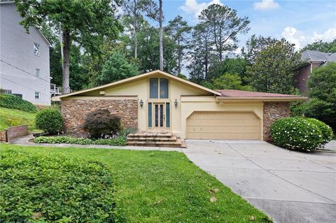 3272 Pinestream Road NW Atlanta GA 30327