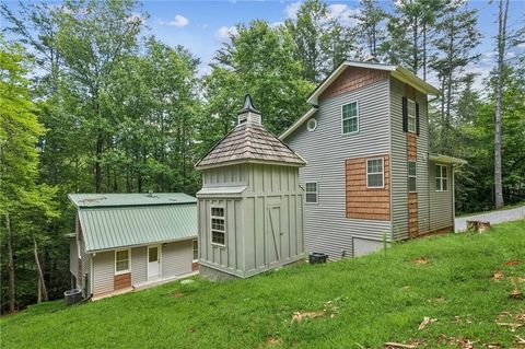 375 Deerfield Drive Dahlonega GA 30533