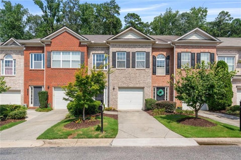 Townhouse For Sale - 1030 Firethorne Pass<br/> Cumming, GA 30040