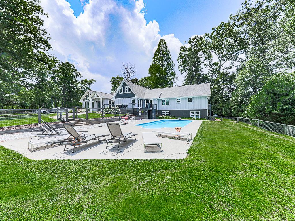 121 Cider House Lane