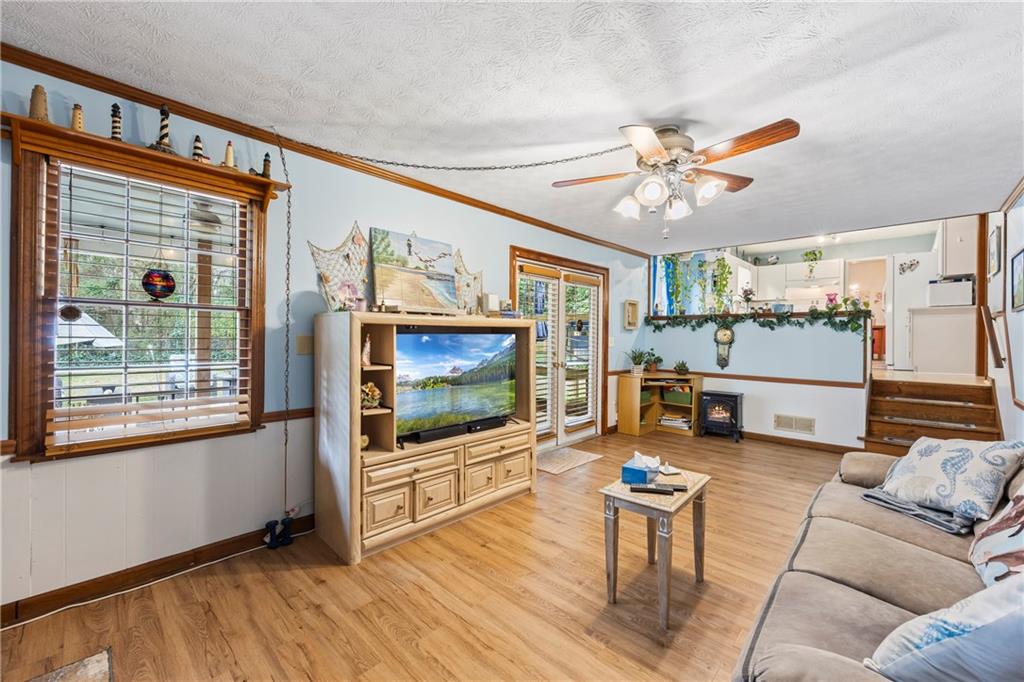 607 Cascade Drive, Lilburn, Georgia image 12