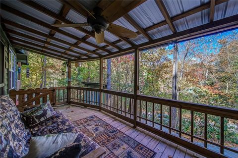 A home in Hiawassee