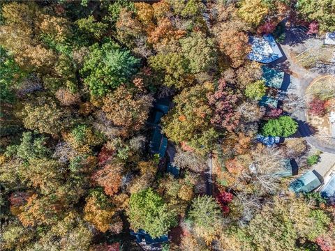 A home in Hiawassee