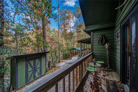 A home in Hiawassee