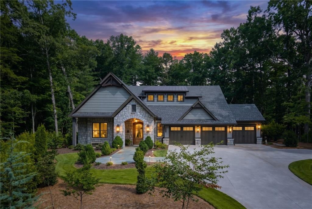87 Whisper Place