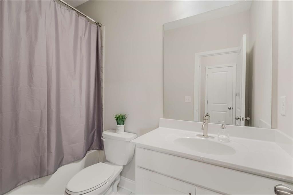 4524 Mikajack Drive, Smyrna, Georgia image 25