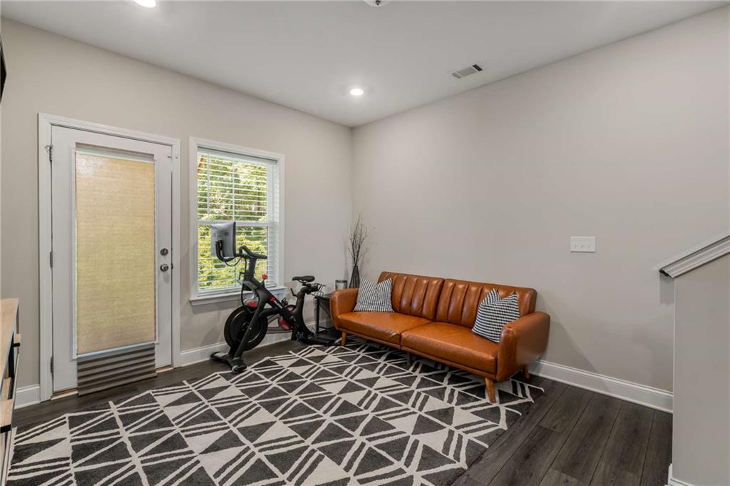 4524 Mikajack Drive, Smyrna, Georgia image 28