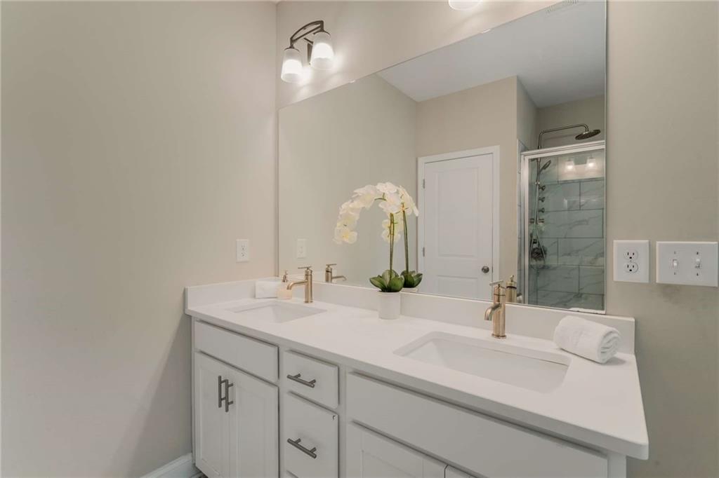 4524 Mikajack Drive, Smyrna, Georgia image 21