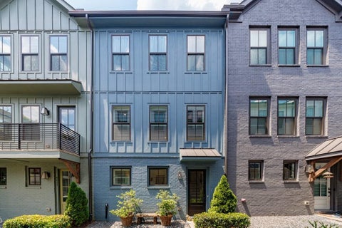 Townhouse For Sale - 4433 Buckley Way<br/> Atlanta, GA 30342