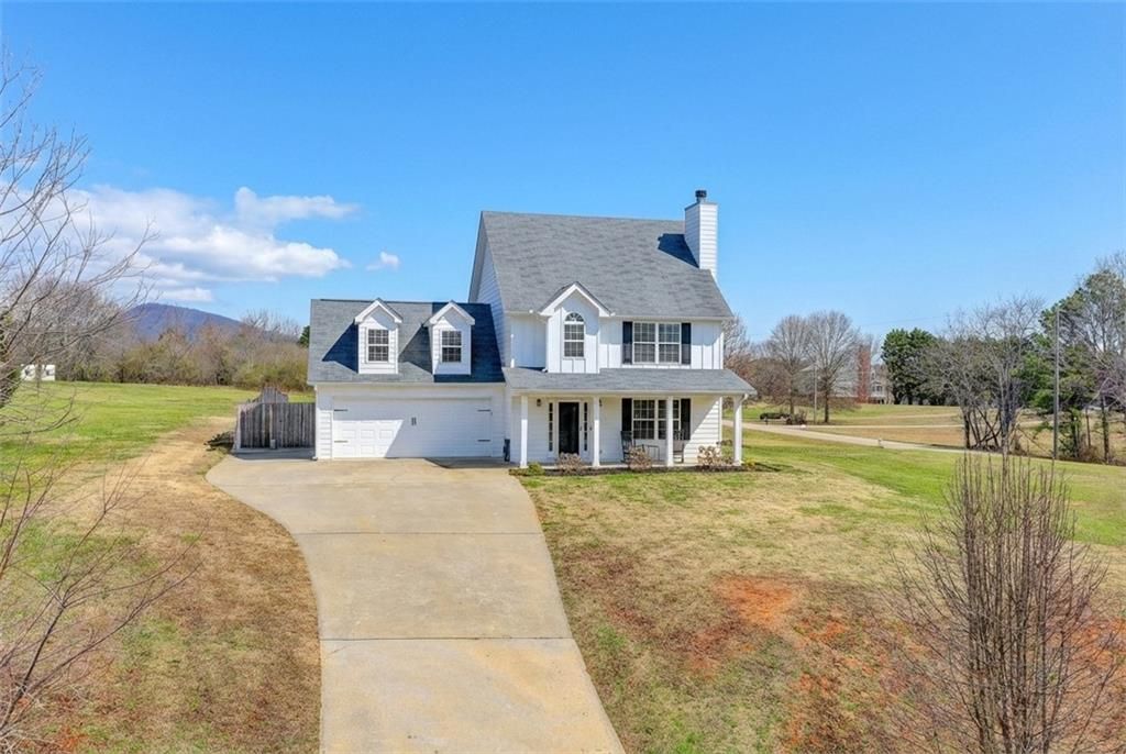 Photo of 5604 Divine Lane, Clermont, GA 30527 (MLS # 7704776)