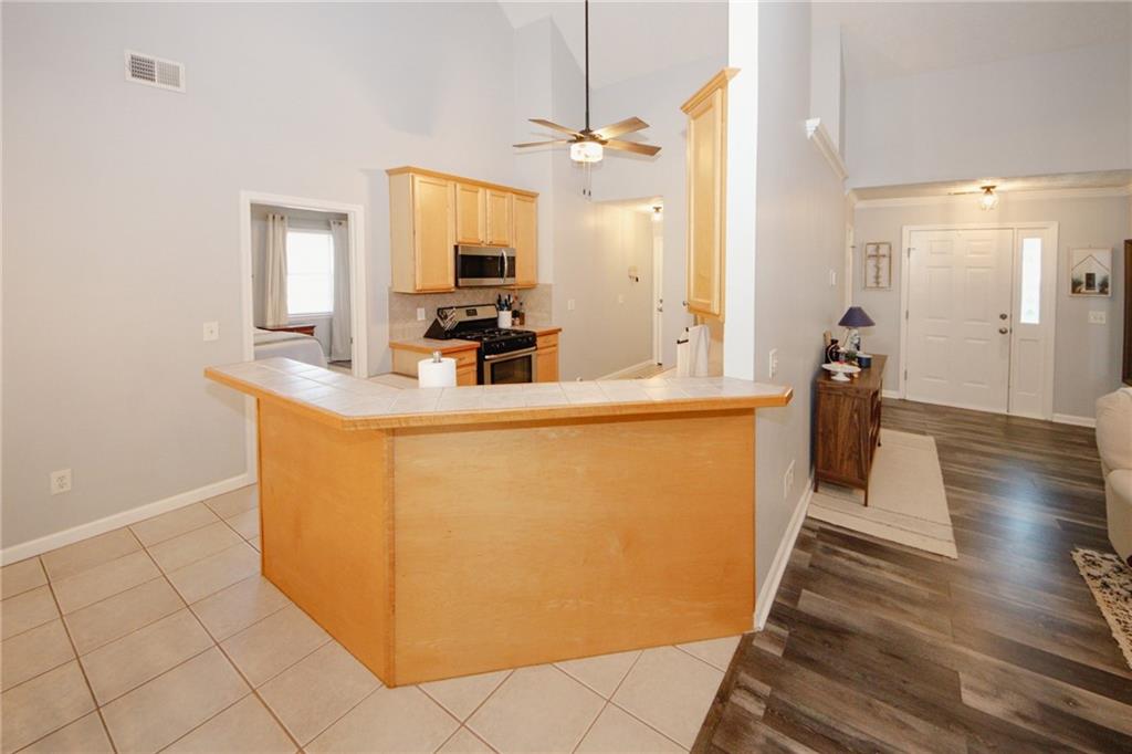 70 Oaklake Drive, Covington, Georgia image 13
