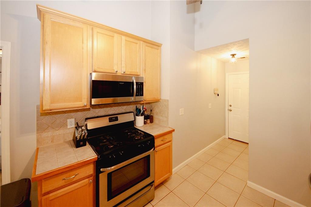 70 Oaklake Drive, Covington, Georgia image 18